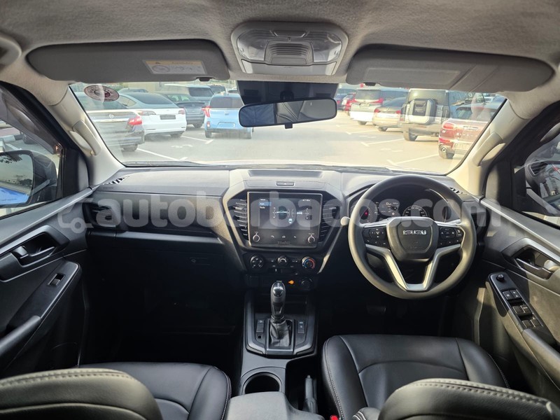 Big with watermark isuzu d max barbados import dubai 4897