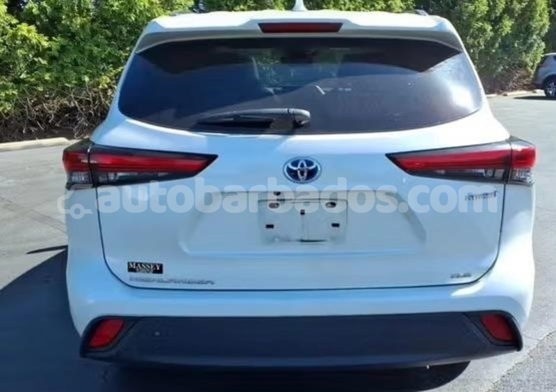 Big with watermark toyota highlander barbados bridgetown 4898