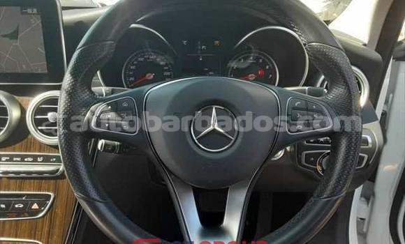 Buy Used Mercedes-Benz 200 White Car in Bridgetown in Barbados Buy Used Mercedes-Benz 200 White Car in Bridgetown in Barbados