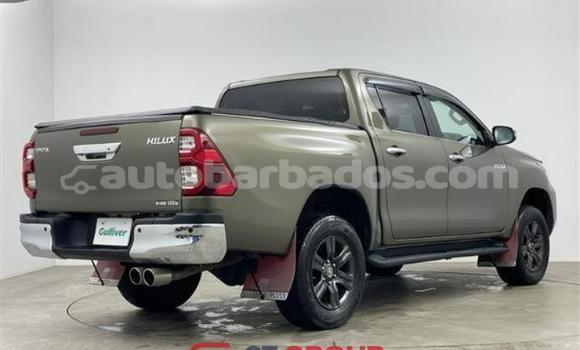 Buy Used Toyota Hilux Green Car in Bridgetown in Barbados Buy Used Toyota Hilux Green Car in Bridgetown in Barbados