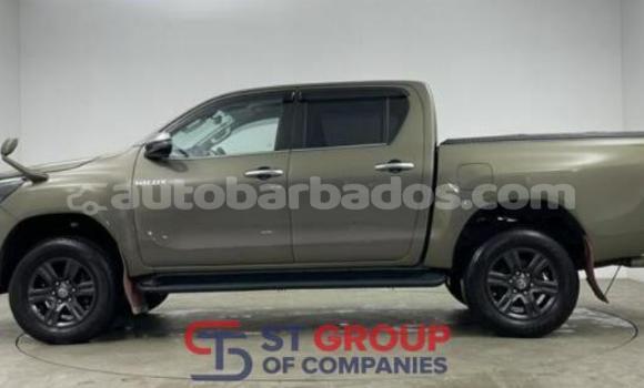 Buy Used Toyota Hilux Green Car in Bridgetown in Barbados Buy Used Toyota Hilux Green Car in Bridgetown in Barbados