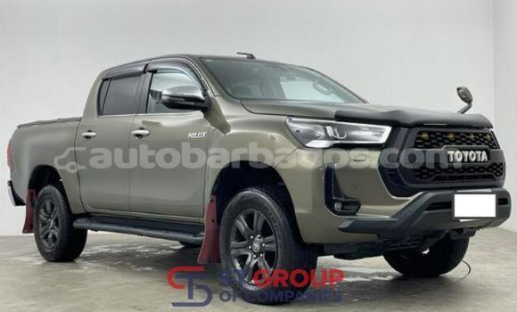 Buy Used Toyota Hilux Green Car in Bridgetown in Barbados Buy Used Toyota Hilux Green Car in Bridgetown in Barbados