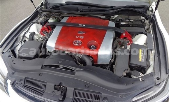 Buy Used Toyota Hilux White Car in Bridgetown in Barbados Buy Used Toyota Hilux White Car in Bridgetown in Barbados