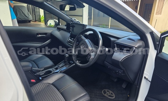 Buy Used Toyota Corolla White Car in Bridgetown in Barbados Buy Used Toyota Corolla White Car in Bridgetown in Barbados