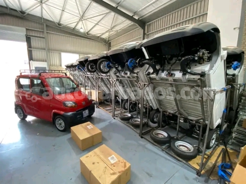 Big with watermark bajaj qute barbados import dubai 4931