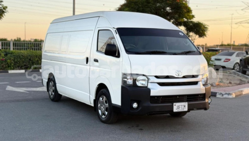 Big with watermark toyota hiace barbados import dubai 4937