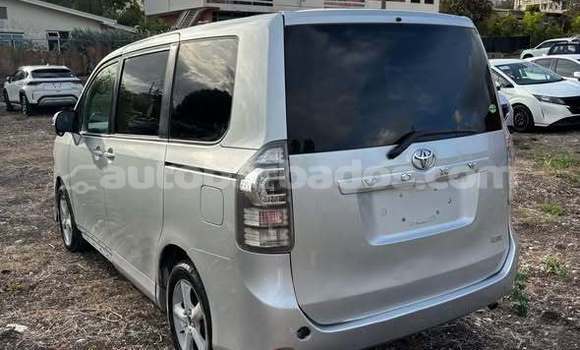 Buy Used Toyota Voxy Other Car in Bridgetown in Barbados Buy Used Toyota Voxy Other Car in Bridgetown in Barbados