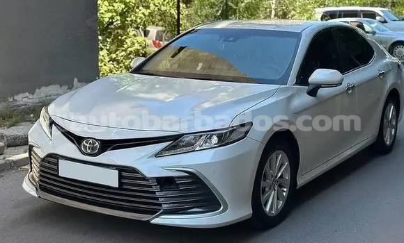Buy Used Toyota Camry White Car in Bridgetown in Barbados Buy Used Toyota Camry White Car in Bridgetown in Barbados