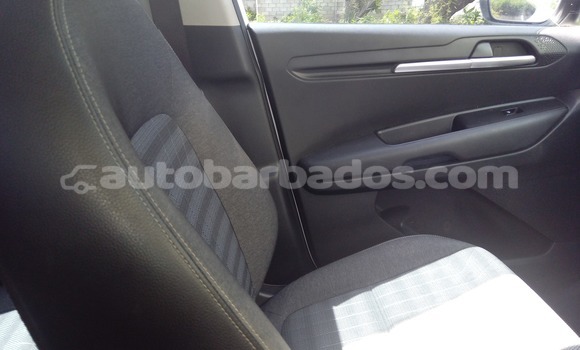 Buy Used Kia Soul White Car in Bridgetown in Barbados Buy Used Kia Soul White Car in Bridgetown in Barbados