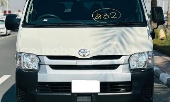 Buy Used Toyota Hiace White Car in Bridgetown in Barbados Buy Used Toyota Hiace White Car in Bridgetown in Barbados