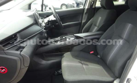 Buy Import Nissan Note White Car in Bridgetown in Barbados Buy Import Nissan Note White Car in Bridgetown in Barbados