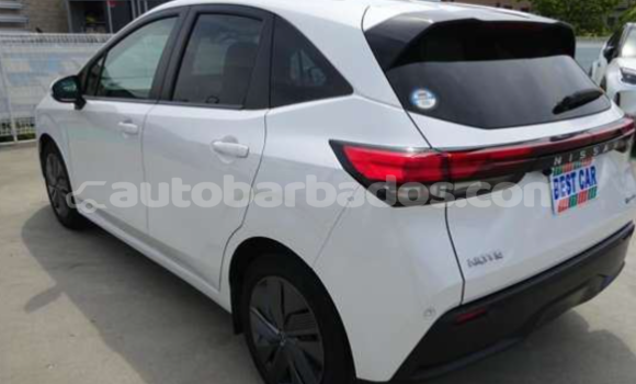 Buy Import Nissan Note White Car in Bridgetown in Barbados Buy Import Nissan Note White Car in Bridgetown in Barbados