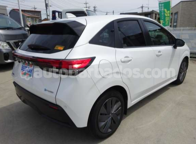 Big with watermark nissan note barbados bridgetown 4974