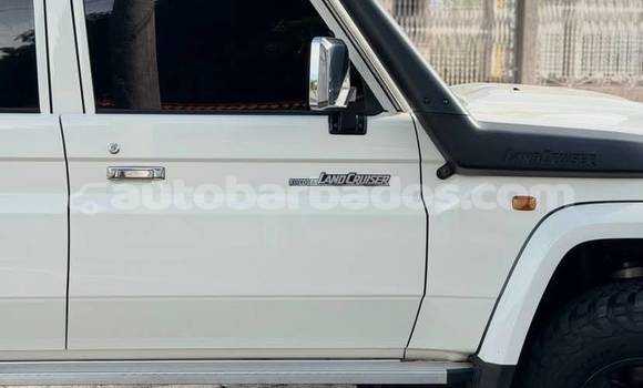 Buy Used Toyota Land Cruiser White Car in Bridgetown in Barbados Buy Used Toyota Land Cruiser White Car in Bridgetown in Barbados