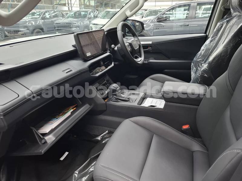 Big with watermark toyota hilux barbados bridgetown 4995