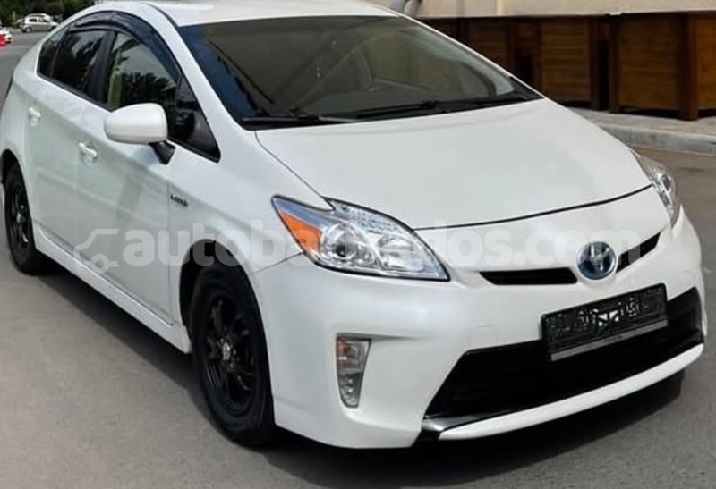 Big with watermark toyota prius barbados bridgetown 5015