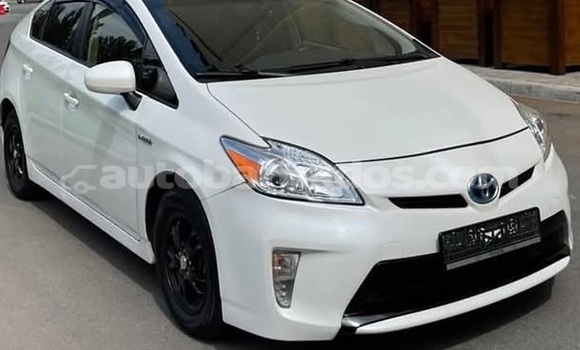 Buy Used Toyota Prius White Car in Bridgetown in Barbados