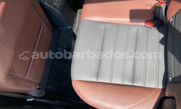 Buy Used Nissan Kix White Car in Bridgetown in Barbados Buy Used Nissan Kix White Car in Bridgetown in Barbados