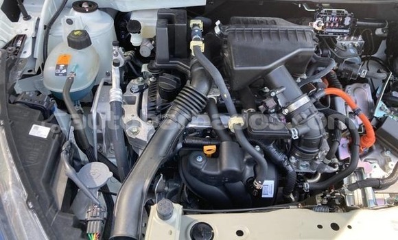 Buy Used Nissan Kix White Car in Bridgetown in Barbados Buy Used Nissan Kix White Car in Bridgetown in Barbados