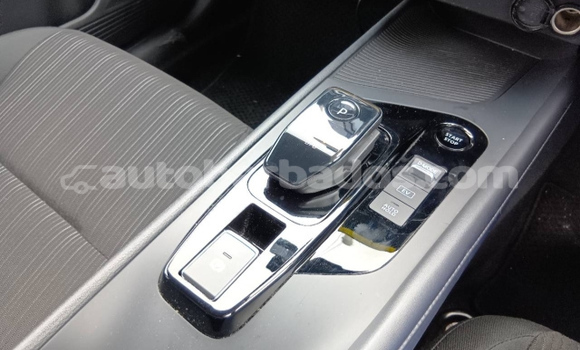Buy New Nissan Note White Car in Bridgetown in Barbados Buy New Nissan Note White Car in Bridgetown in Barbados
