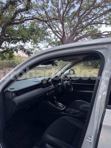 Big with watermark honda vezel barbados blackmans 5052
