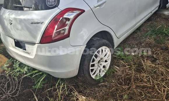 Buy Used Suzuki Swift White Car in Import - Dubai in Barbados