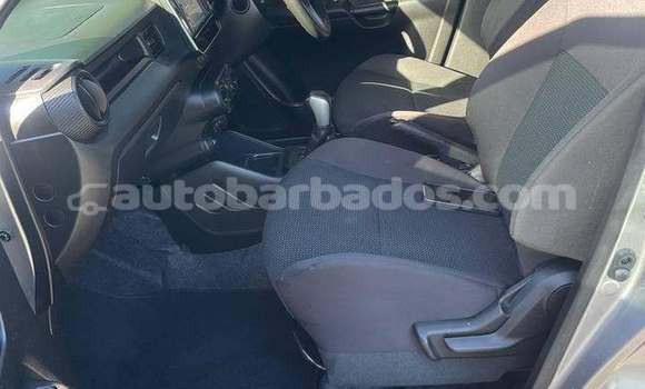 Buy Used Suzuki Ignis Green Car in Import - Dubai in Barbados