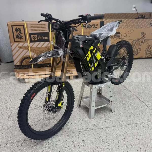 Big with watermark motoczysz e1 barbados hillaby 5085