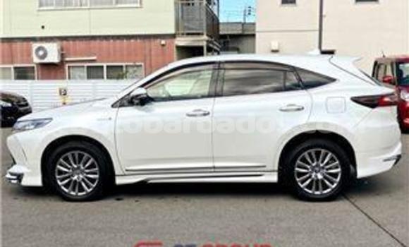 Buy Import Toyota Harrier White Car in Import - Dubai in Barbados Buy Import Toyota Harrier White Car in Import - Dubai in Barbados