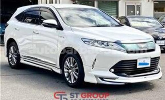 Buy Import Toyota Harrier White Car in Import - Dubai in Barbados Buy Import Toyota Harrier White Car in Import - Dubai in Barbados