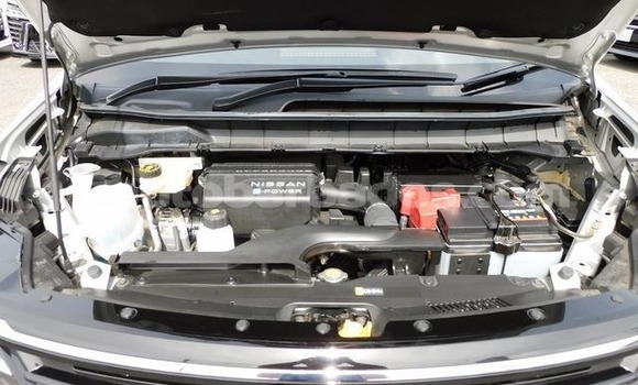 Buy Used Nissan Serena Silver Car in Bridgetown in Barbados
