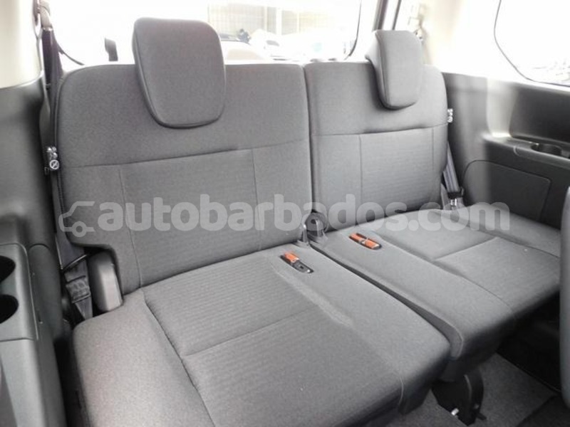 Big with watermark nissan serena barbados bridgetown 5123