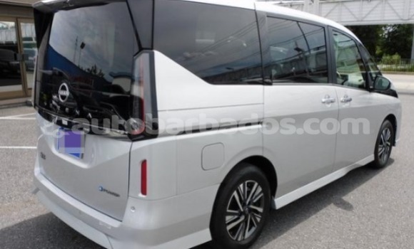Buy Used Nissan Serena Silver Car in Bridgetown in Barbados Buy Used Nissan Serena Silver Car in Bridgetown in Barbados
