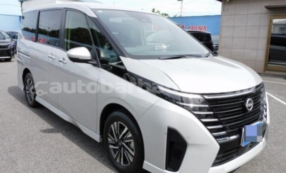 Buy Used Nissan Serena Silver Car in Bridgetown in Barbados Buy Used Nissan Serena Silver Car in Bridgetown in Barbados