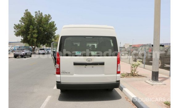 Buy Import Toyota Hiace White Car in Import - Dubai in Barbados Buy Import Toyota Hiace White Car in Import - Dubai in Barbados