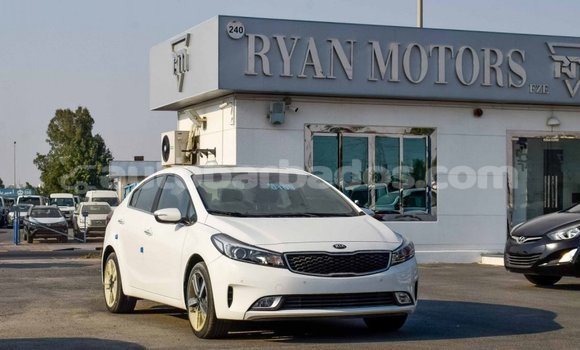 Buy Import Kia Cerato White Car in Import - Dubai in Barbados