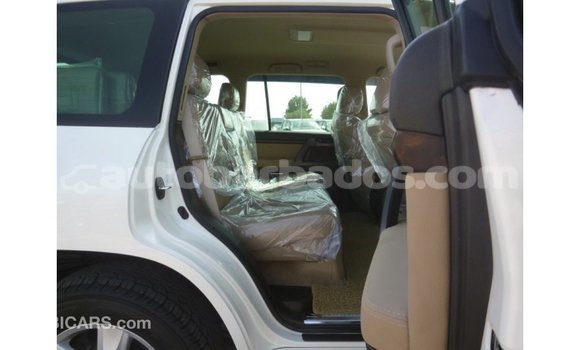 Buy Import Toyota Land Cruiser White Car in Import - Dubai in Barbados Buy Import Toyota Land Cruiser White Car in Import - Dubai in Barbados