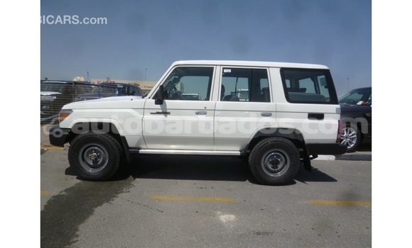 Buy Import Toyota Land Cruiser White Car in Import - Dubai in Barbados Buy Import Toyota Land Cruiser White Car in Import - Dubai in Barbados