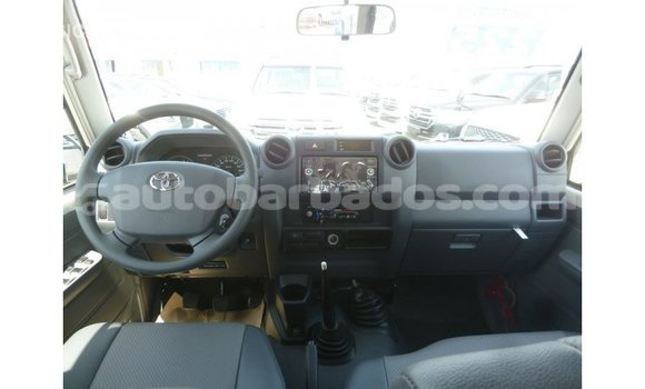 Buy Import Toyota Land Cruiser White Car in Import - Dubai in Barbados Buy Import Toyota Land Cruiser White Car in Import - Dubai in Barbados