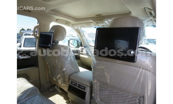 Buy Import Toyota Land Cruiser White Car in Import - Dubai in Barbados Buy Import Toyota Land Cruiser White Car in Import - Dubai in Barbados