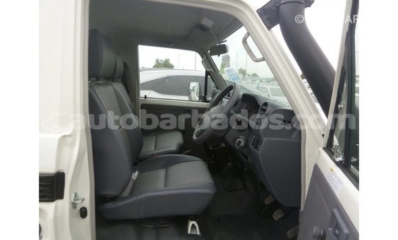 Buy Import Toyota Land Cruiser White Car in Import - Dubai in Barbados Buy Import Toyota Land Cruiser White Car in Import - Dubai in Barbados