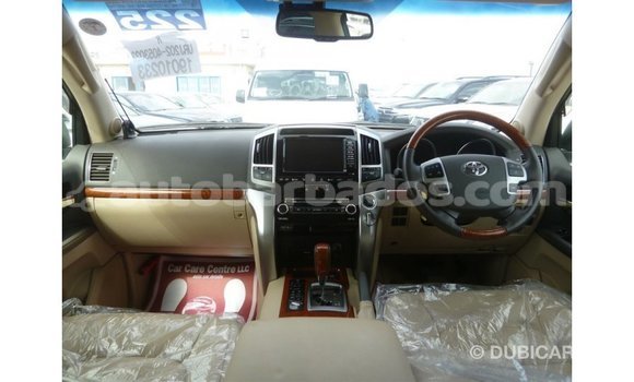 Buy Import Toyota Land Cruiser White Car in Import - Dubai in Barbados Buy Import Toyota Land Cruiser White Car in Import - Dubai in Barbados