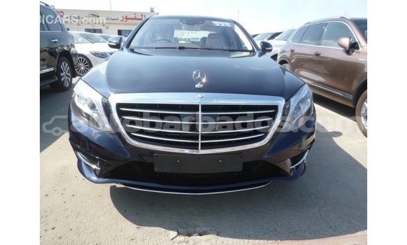 Buy Import Mercedes-Benz 190 (W201) Blue Car in Import - Dubai in Barbados Buy Import Mercedes-Benz 190 (W201) Blue Car in Import - Dubai in Barbados
