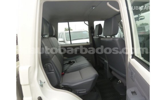 Buy Import Toyota Land Cruiser White Car in Import - Dubai in Barbados Buy Import Toyota Land Cruiser White Car in Import - Dubai in Barbados
