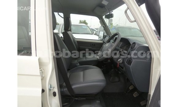 Buy Import Toyota Land Cruiser White Car in Import - Dubai in Barbados Buy Import Toyota Land Cruiser White Car in Import - Dubai in Barbados