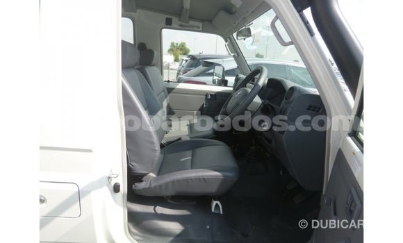 Buy Import Toyota Land Cruiser White Car in Import - Dubai in Barbados Buy Import Toyota Land Cruiser White Car in Import - Dubai in Barbados