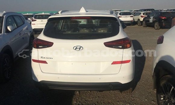Buy Import Hyundai Tucson White Car in Import - Dubai in Barbados Buy Import Hyundai Tucson White Car in Import - Dubai in Barbados