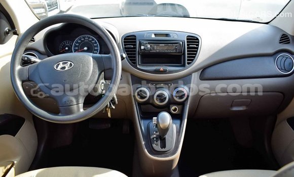 Buy Import Hyundai i10 White Car in Import - Dubai in Barbados Buy Import Hyundai i10 White Car in Import - Dubai in Barbados