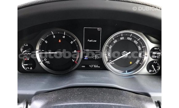 Buy Import Toyota Land Cruiser White Car in Import - Dubai in Barbados Buy Import Toyota Land Cruiser White Car in Import - Dubai in Barbados
