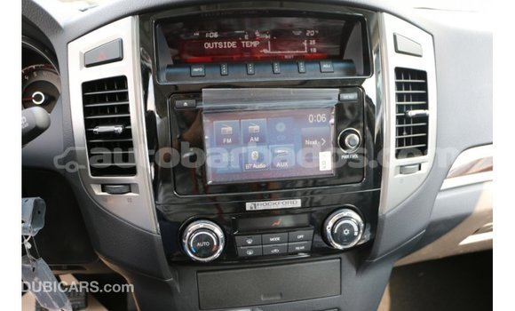 Buy Import Mitsubishi Pajero Black Car in Import - Dubai in Barbados Buy Import Mitsubishi Pajero Black Car in Import - Dubai in Barbados